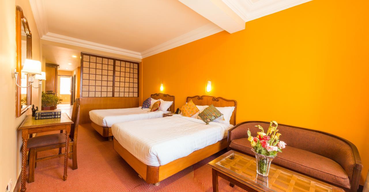 Little Nepal Inn Катманду Екстериор снимка